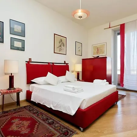 Saint Peter's Bright | Romeloft *