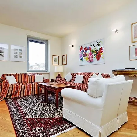 Saint Peter's Bright | Romeloft روما